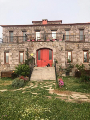 Pırnal Köy Evi